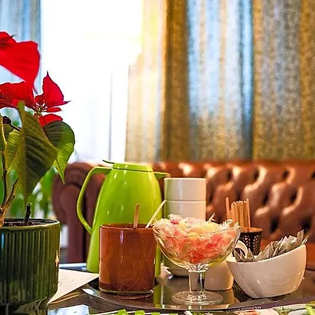 Anna - Duesseldorf - Hotel 3*