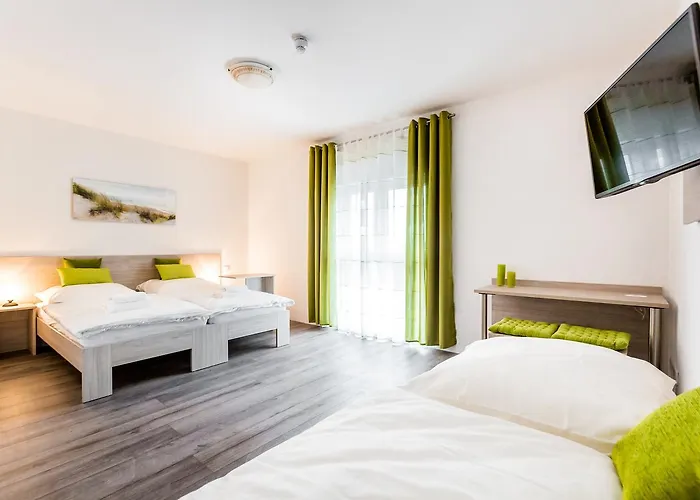 Anna - Duesseldorf - 3* Hilden