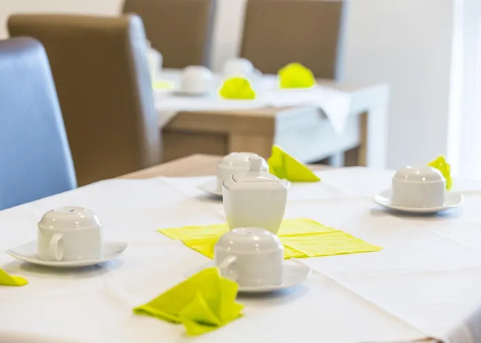 Anna - Duesseldorf -